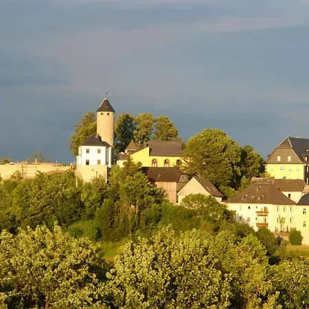Burghotel-2